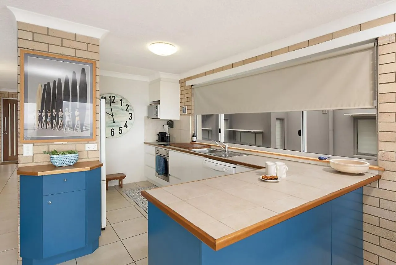Shipton Lodge Unit 3 Moffat Beach Qld Калаундра Дом отдыха